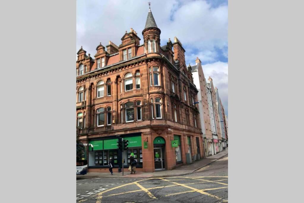 Spacious City Centre Apartment Full Of Character Inverness Exterior foto